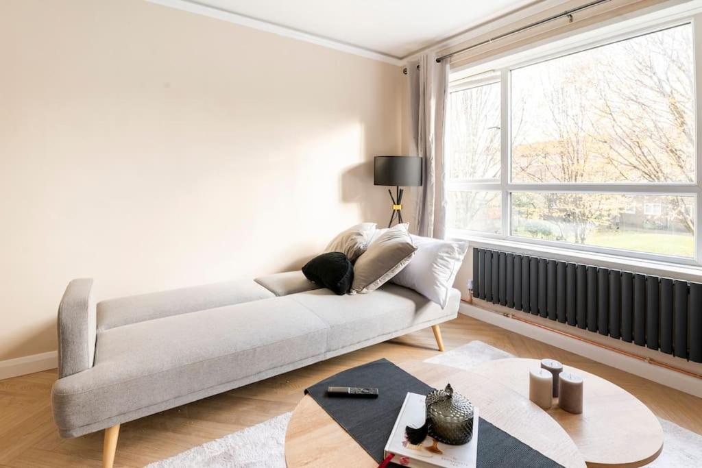 Riverside Serviced Apartments Лондон Екстер'єр фото
