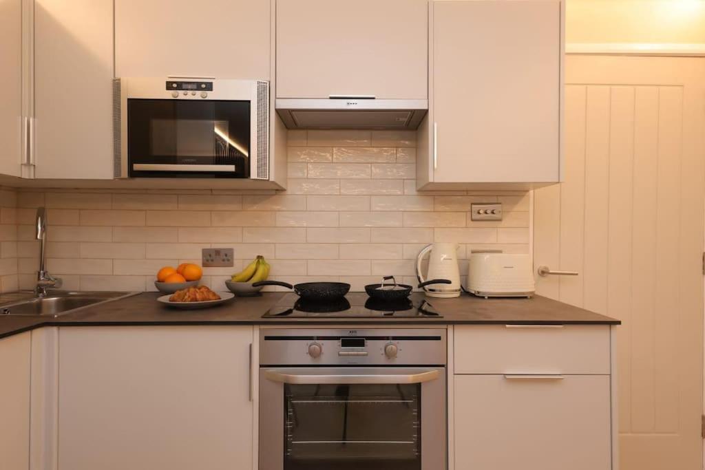 Riverside Serviced Apartments Лондон Екстер'єр фото