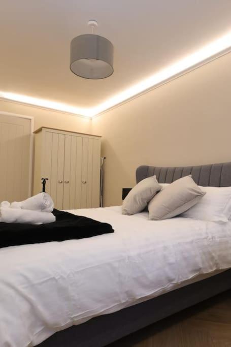 Riverside Serviced Apartments Лондон Екстер'єр фото