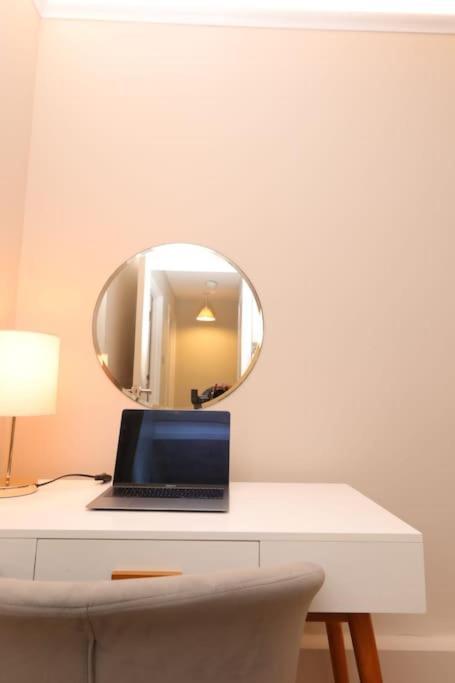 Riverside Serviced Apartments Лондон Екстер'єр фото